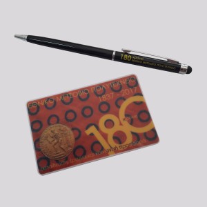 Αναμνηστικό usb stick και στυλό για το ΕΜΠ Ειδικές Κατασκευές